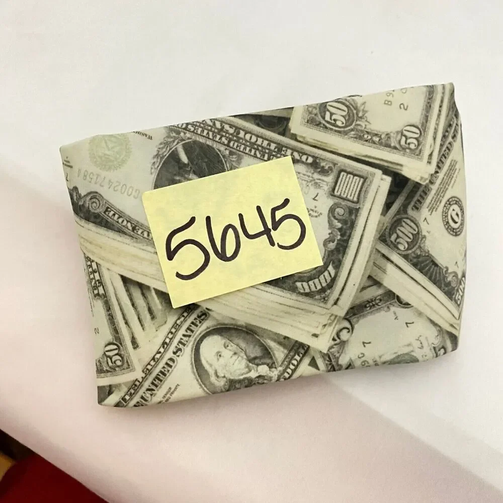 #5645 Ralph Marlin Mens Money Novelty dollas Necktie, Tie 56X3.75